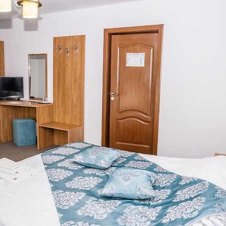 Vila Silfar Macin Exteriér fotografie